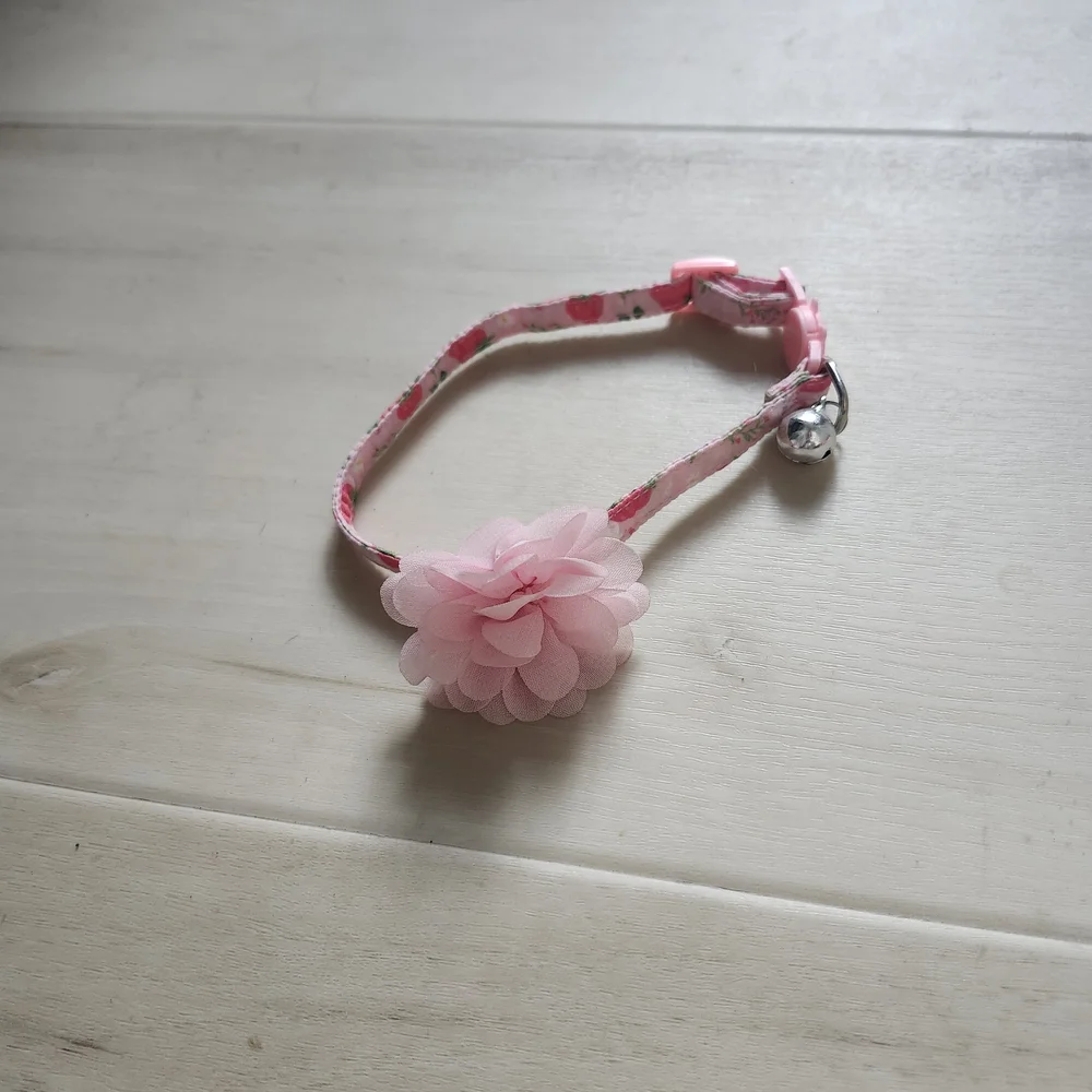 (2)pc NEW Pink Floral/Strawberry Pet Collars w/ Bells Set